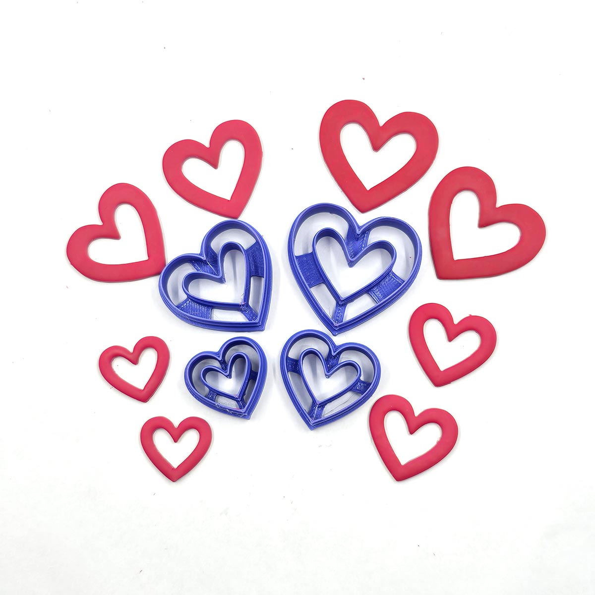 Lucky in Love - Heart Thick Outline Cutter - 4 sizes - Colour & Create NZ