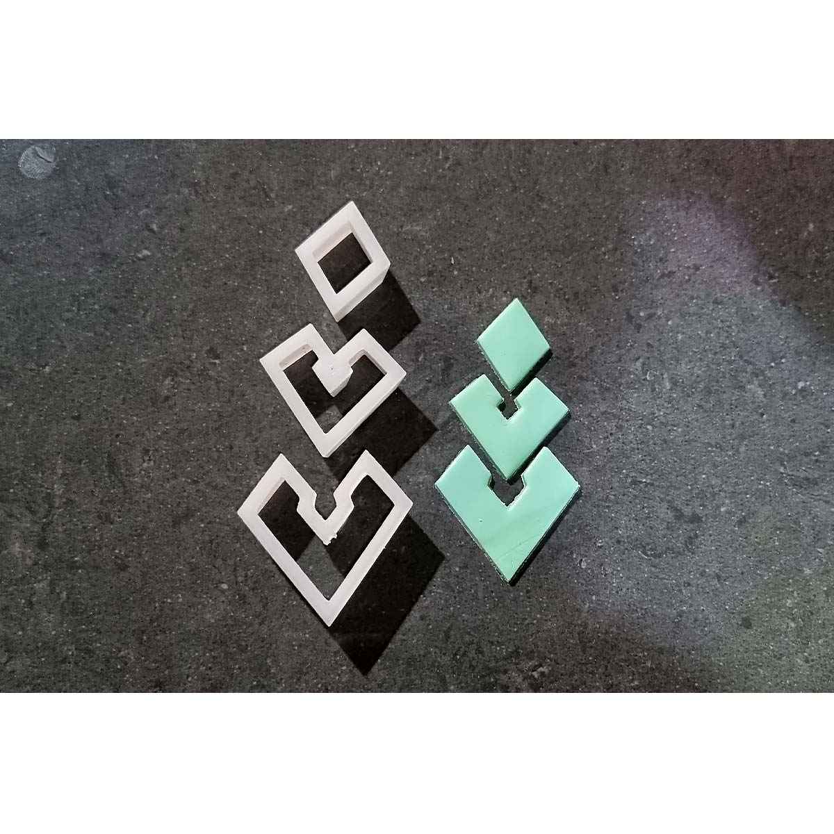 32. Pointed Triangle Dangle Clay Cutter 3 pc set