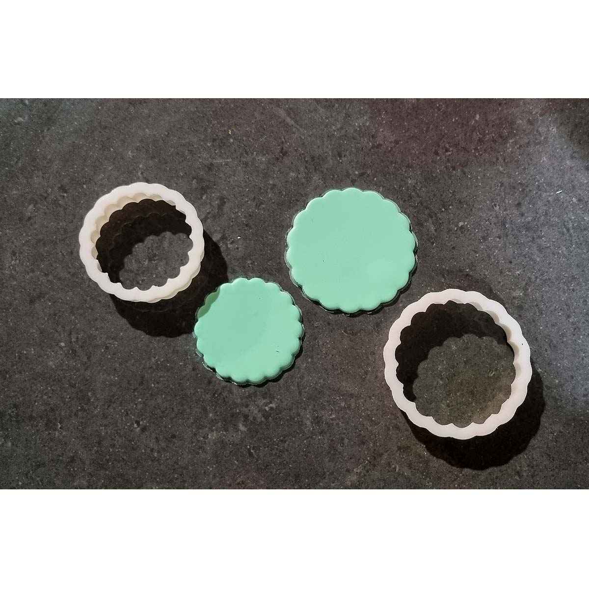 7. Scalloped Circle 2pc set