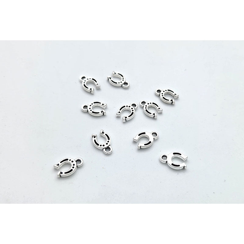 Z9. Horseshoe Charm - Silver- 10 pcs - Colour & Create NZ