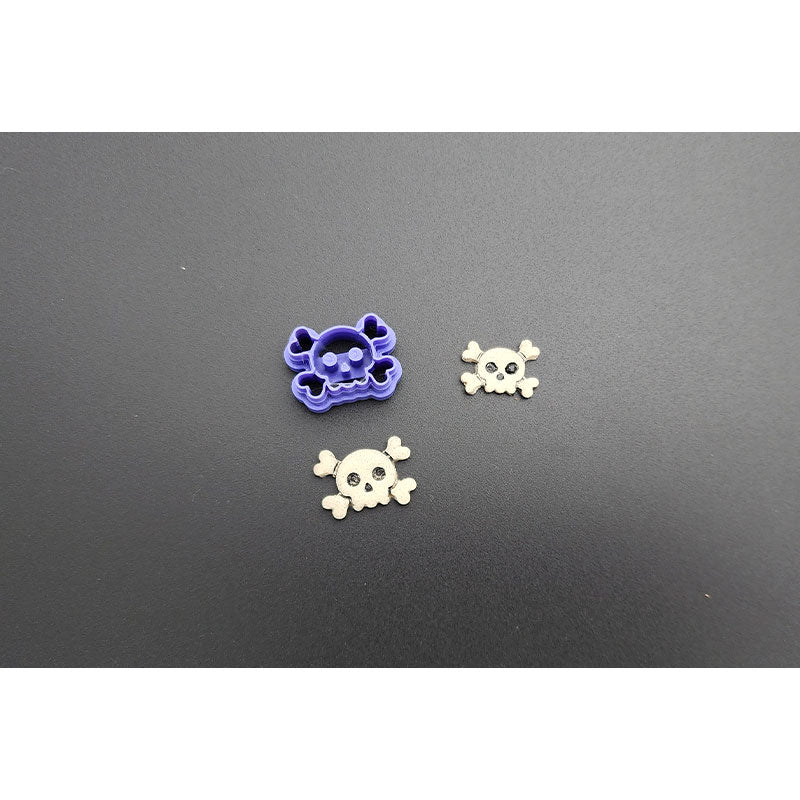 Halloween Skull & Crossbones Cutters -2 sizes