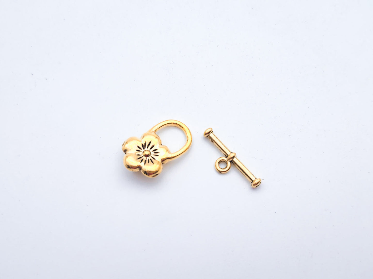 Toggle Charms - 5 pr