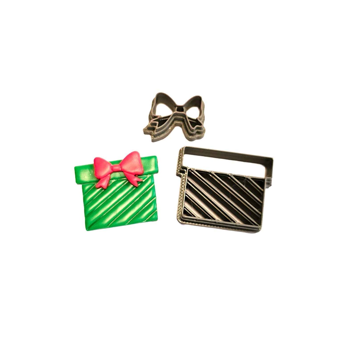 Christmas Present Cutter w/bow - 2 pc set