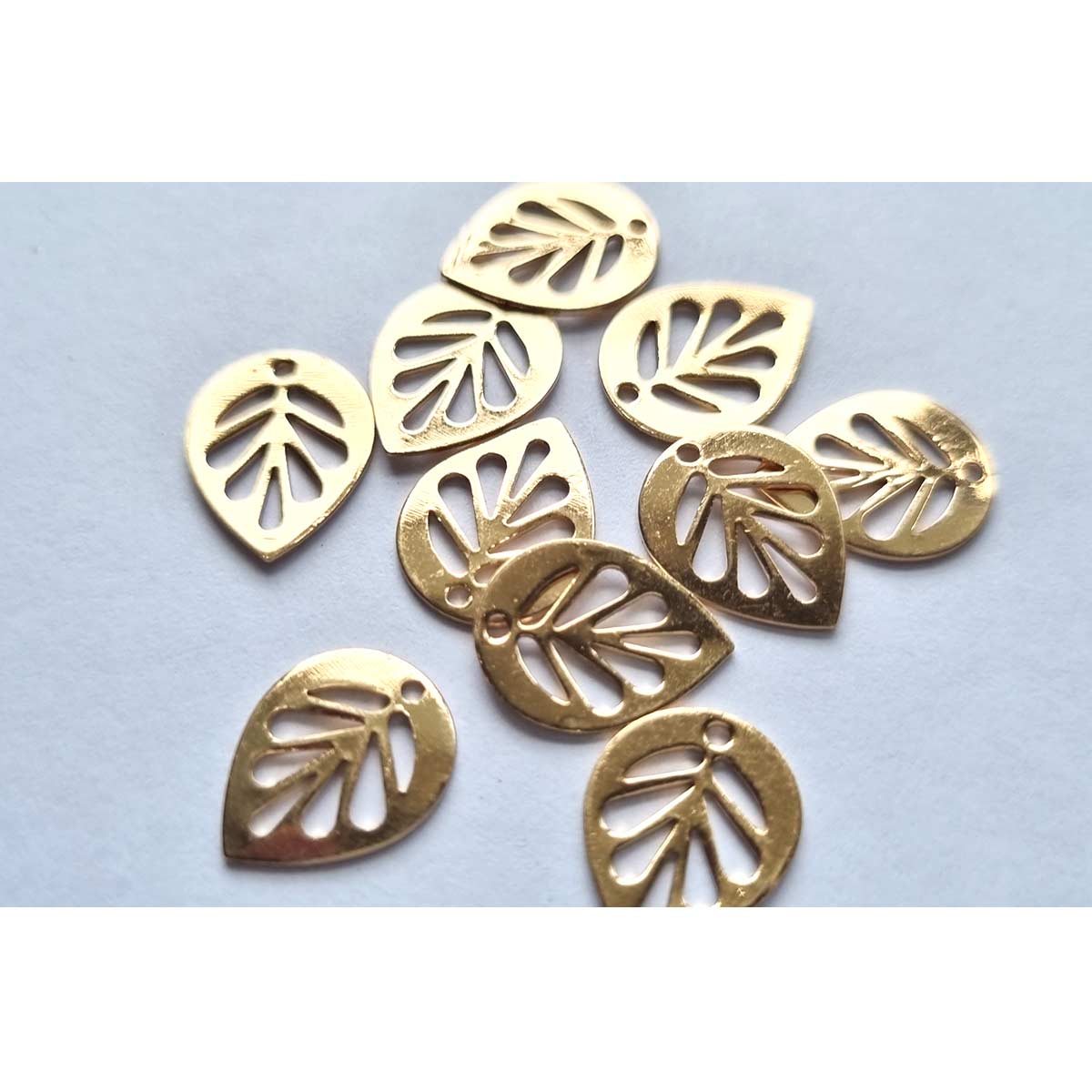 Brass Leaf Charm - 3 colours - 10 pcs