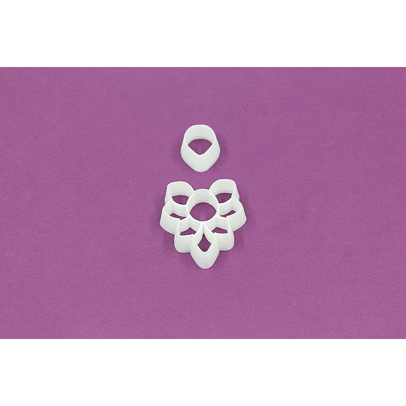 23.  Flower Dangle Cutter - 2 pc set